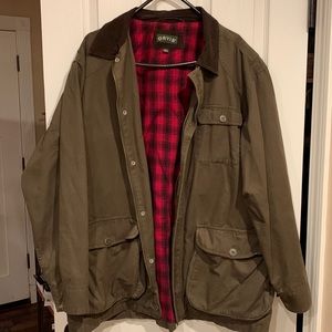 Orvis classic barn coat-mens XL-army green with red and black plaid interior